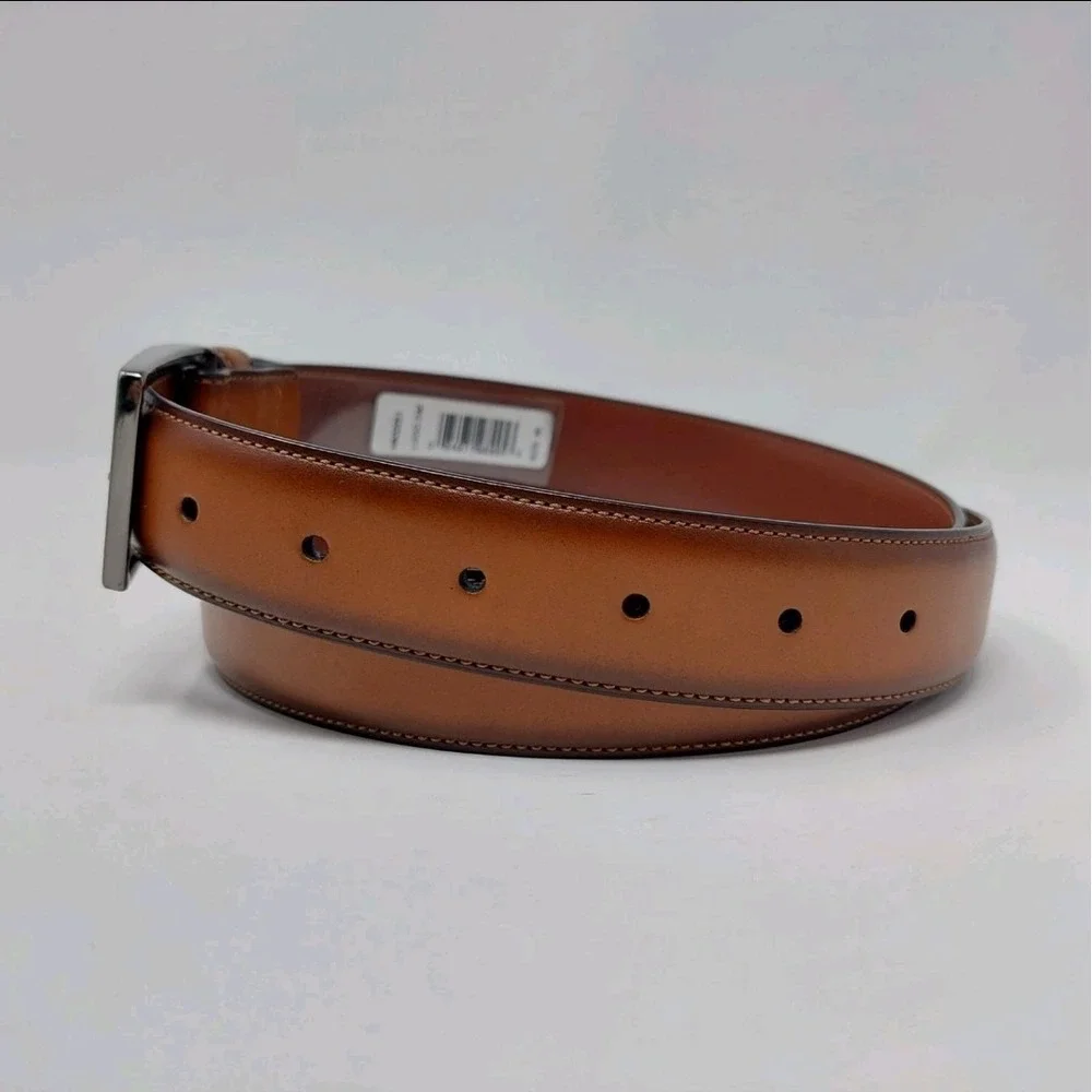 Penguin Men's Brown Burnished Leather Buckle Casual Dress Belt Size 30 NWT